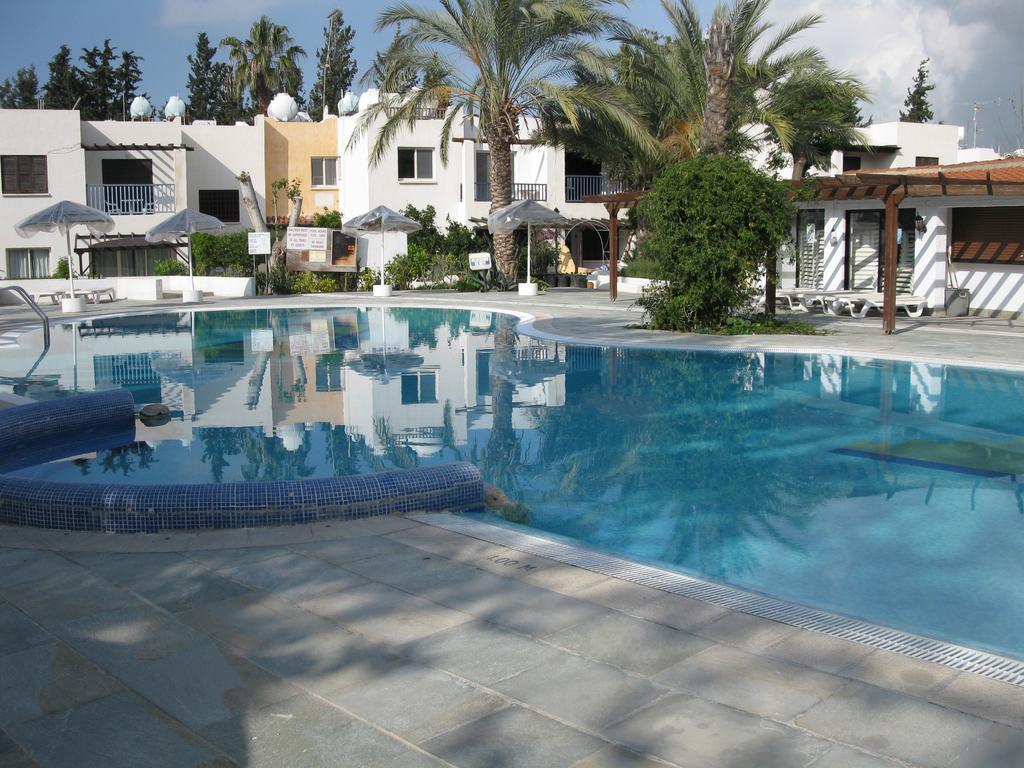 Paphos Gardens Apartment Екстериор снимка