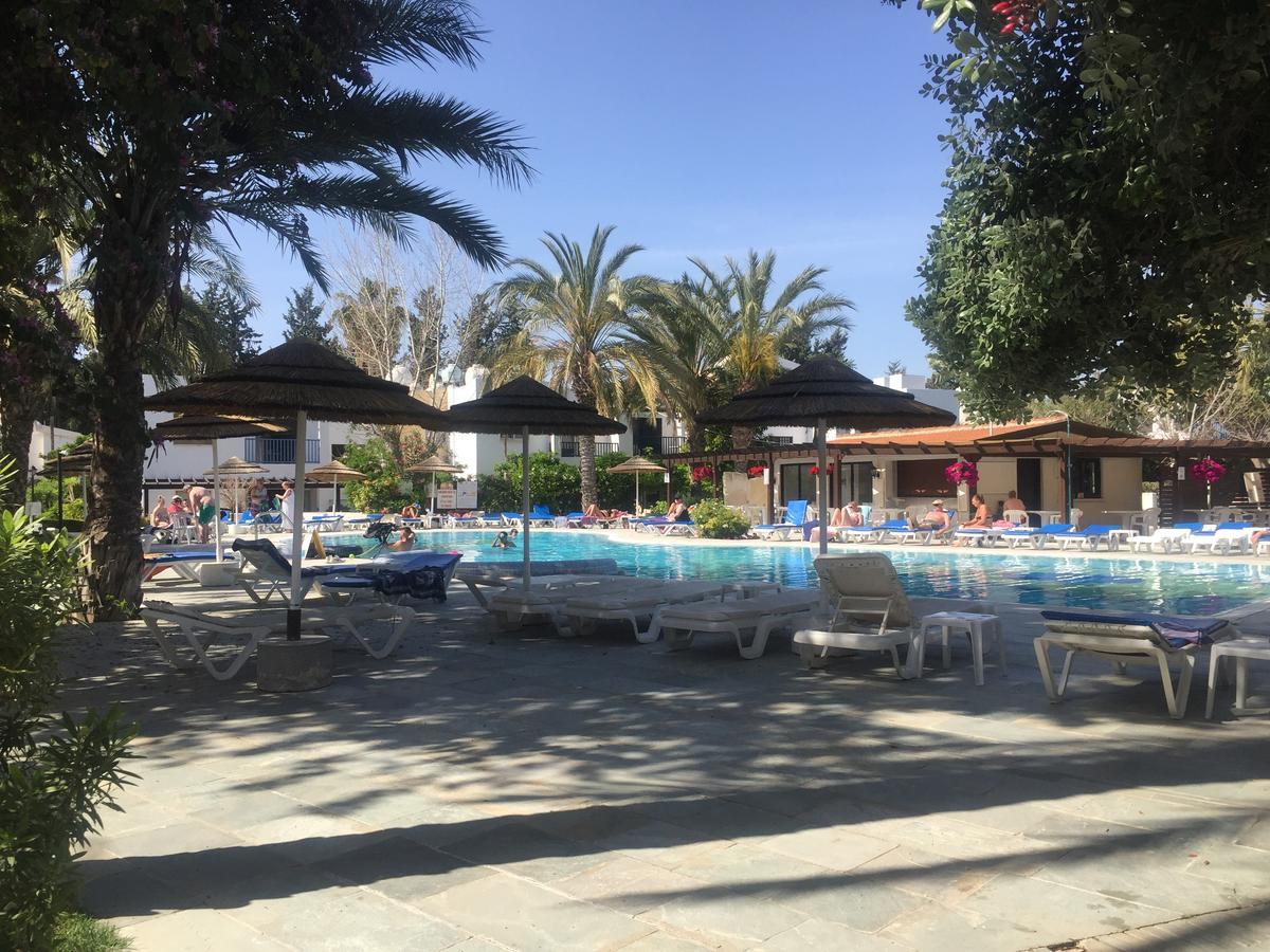 Paphos Gardens Apartment Екстериор снимка