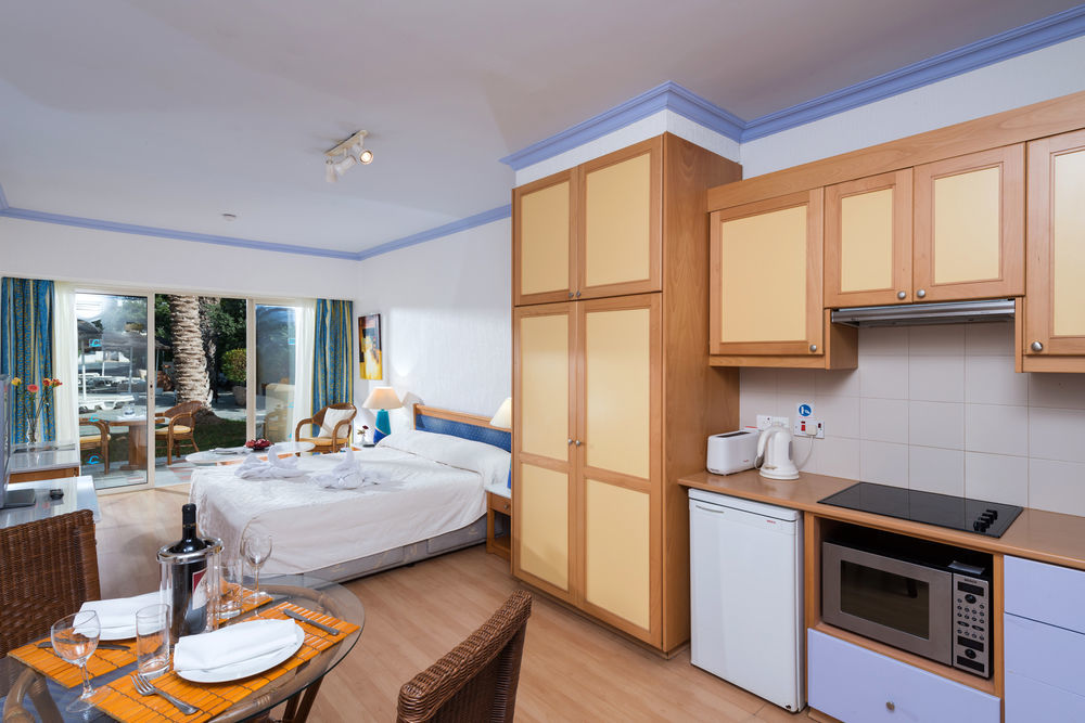 Paphos Gardens Apartment Екстериор снимка