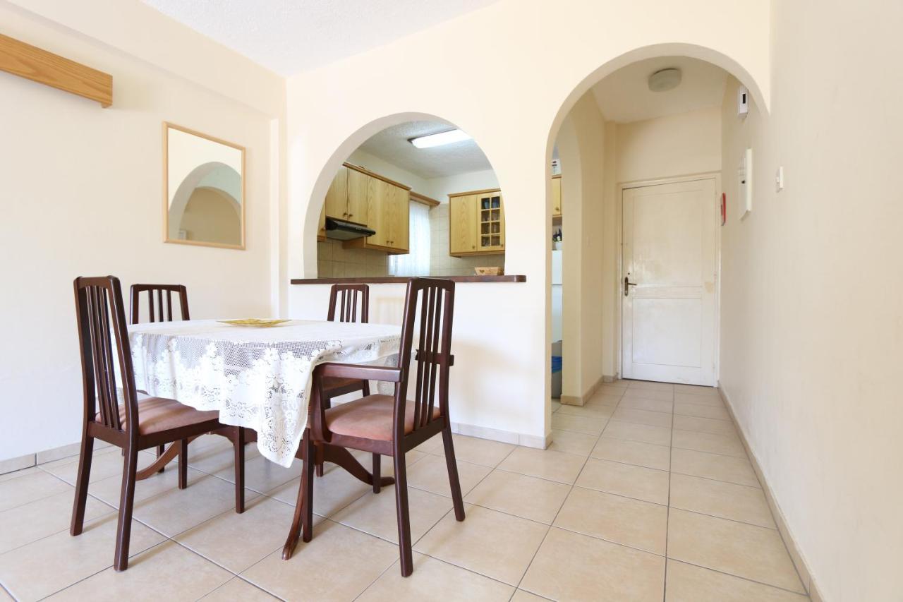 Paphos Gardens Apartment Екстериор снимка